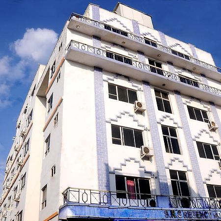 Srs Regency Hotel อนันตาปูร์ ภายนอก รูปภาพ